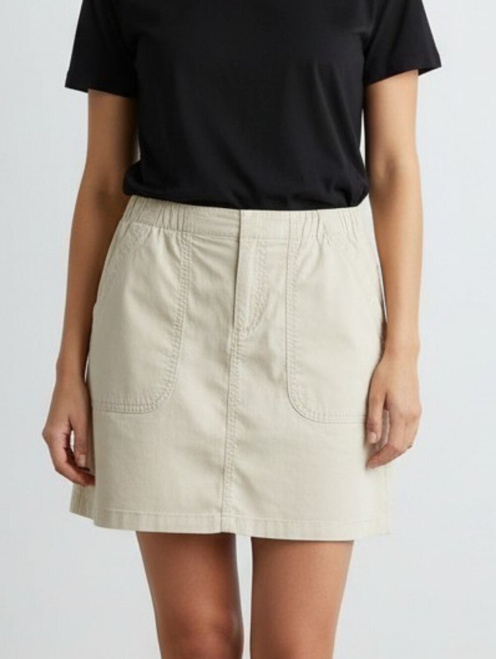 Eddie Bauer Women's Cream Pocket A-Line Skirt With Shorts